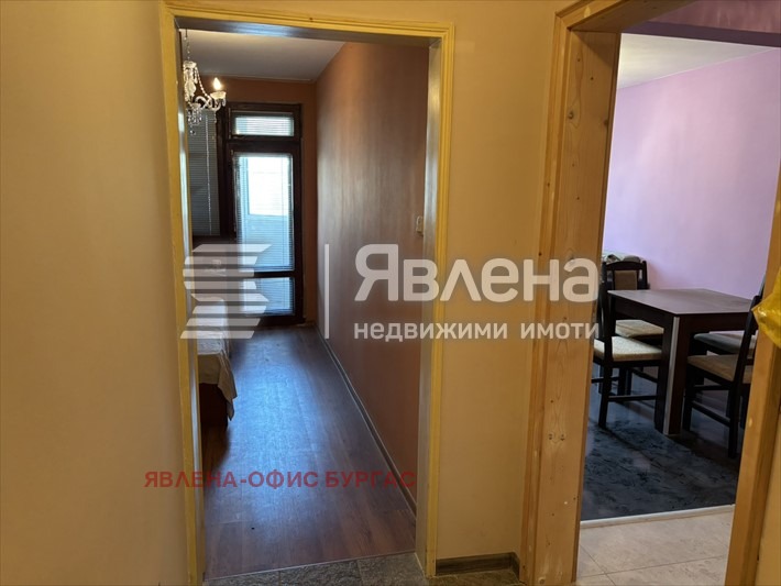 Продава 3-СТАЕН, гр. Бургас, Възраждане, снимка 5 - Апартаменти - 55579595