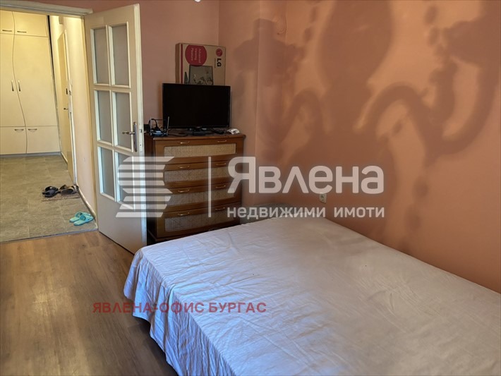 Продава 3-СТАЕН, гр. Бургас, Възраждане, снимка 8 - Апартаменти - 55579595