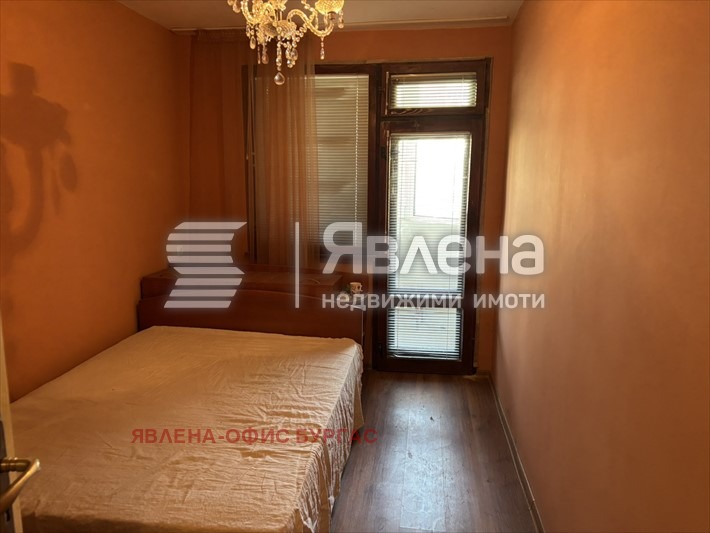 Продава 3-СТАЕН, гр. Бургас, Възраждане, снимка 9 - Апартаменти - 55579595