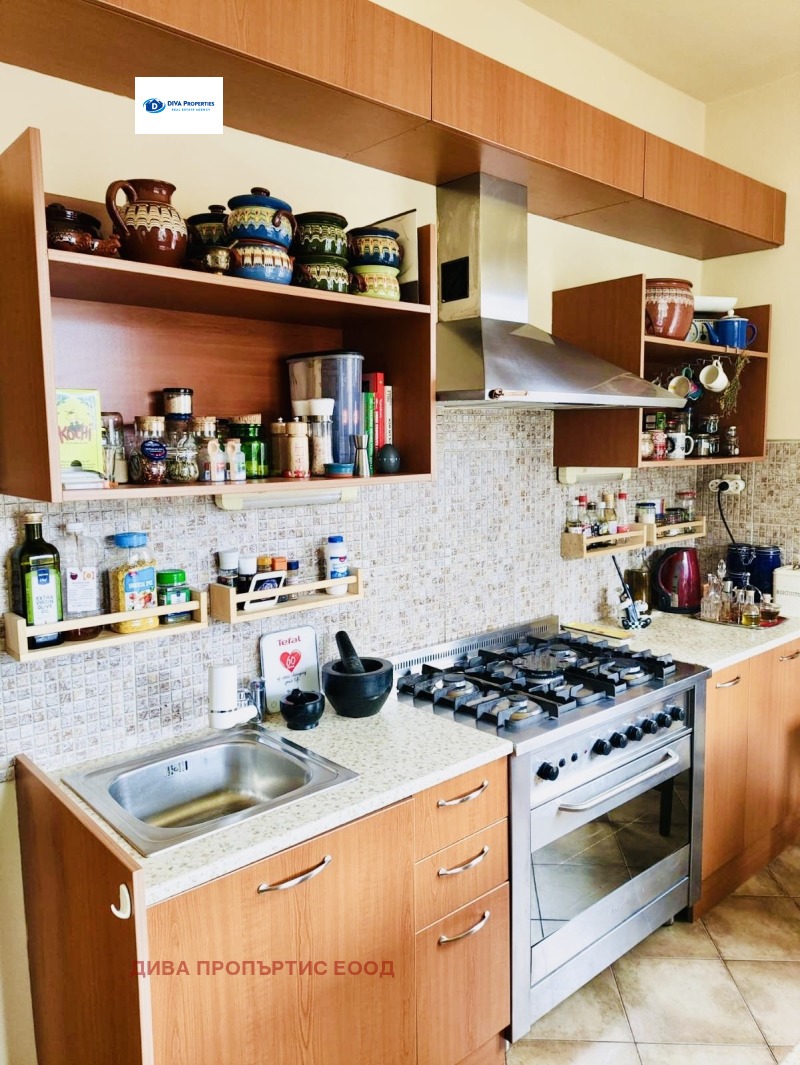 Продава КЪЩА, с. Маджаре, област София област, снимка 11 - Къщи - 53212439