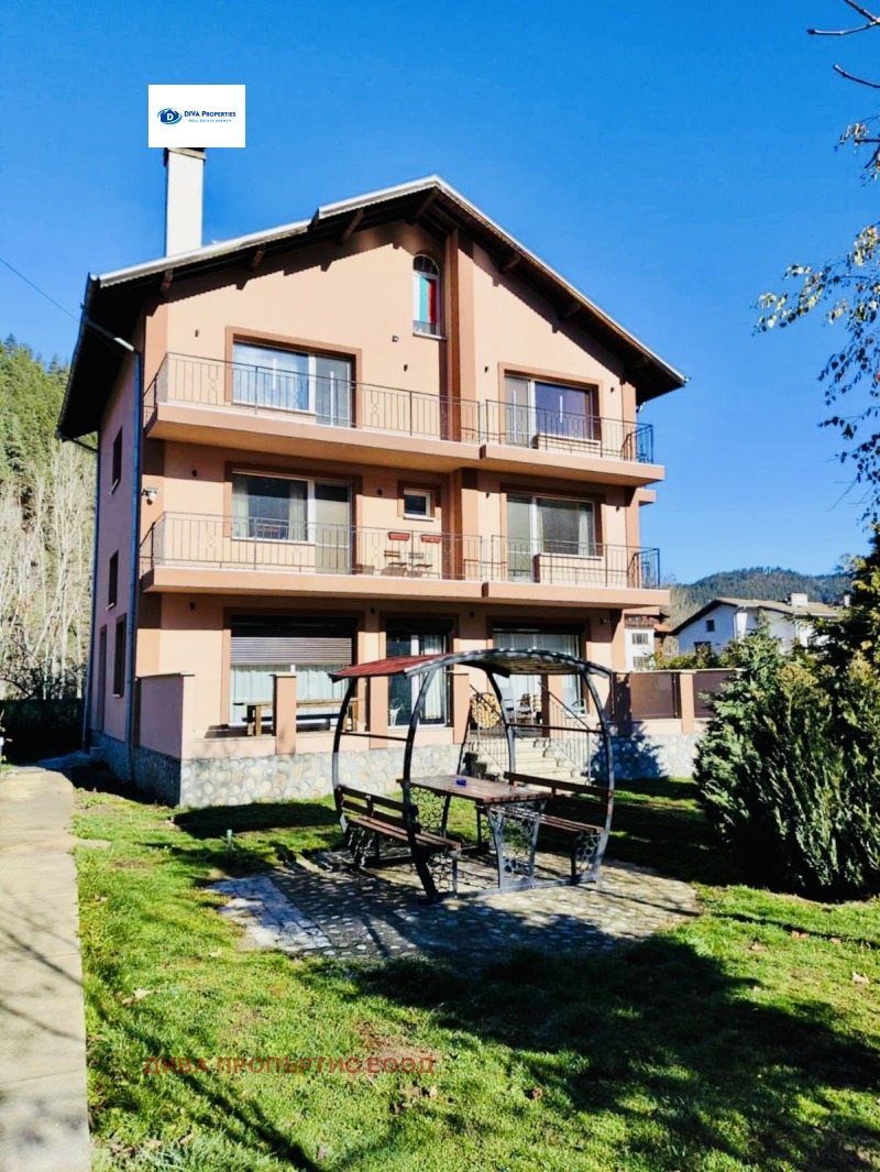 Продава КЪЩА, с. Маджаре, област София област