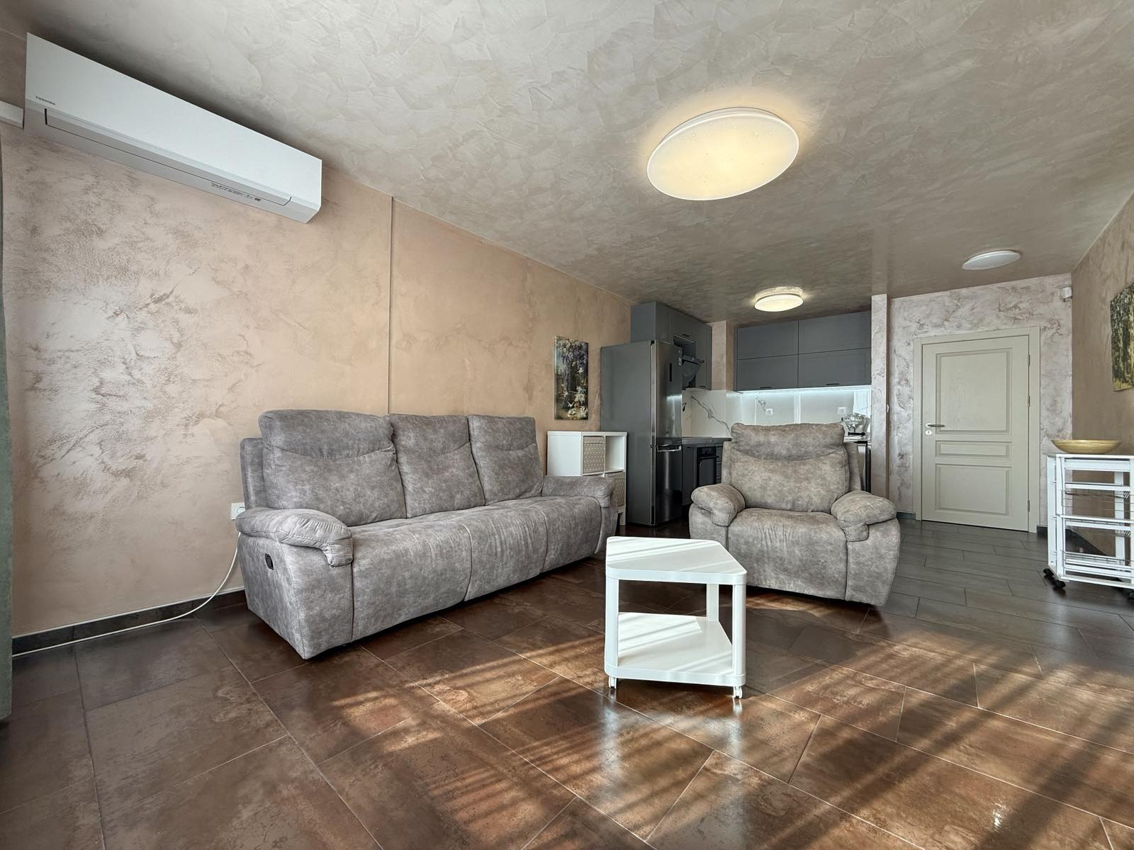 Продава 4-СТАЕН, гр. София, Борово, снимка 3 - Апартаменти - 55587805