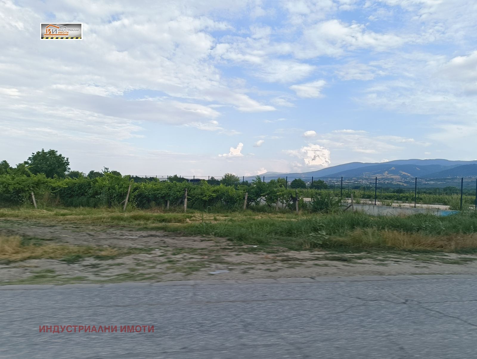 Продава ПАРЦЕЛ, с. Марково, област Пловдив
