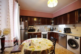 1 chambre Tsentar, Sofia
