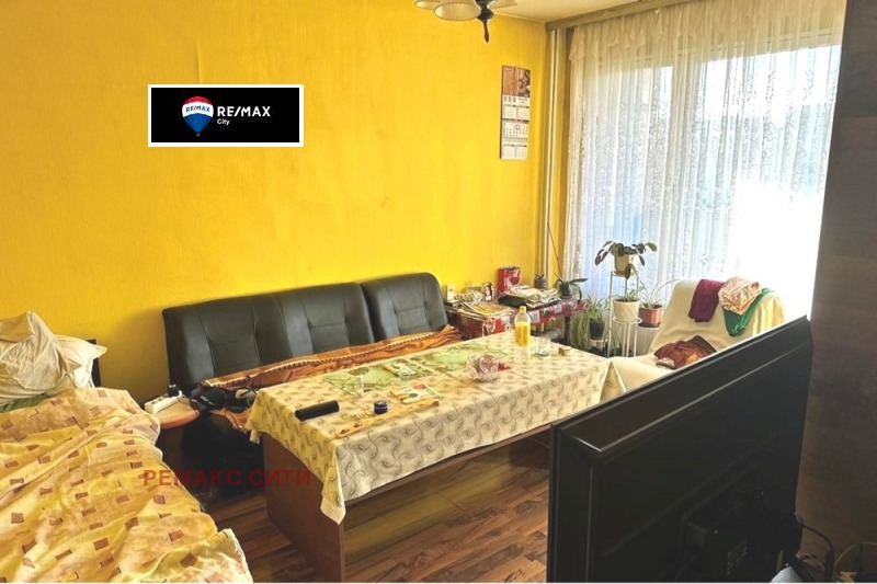 Продава  1-стаен, град София, Дружба 2 • 90 000 EUR • ID 38339812 — holmes.bg - [1] 