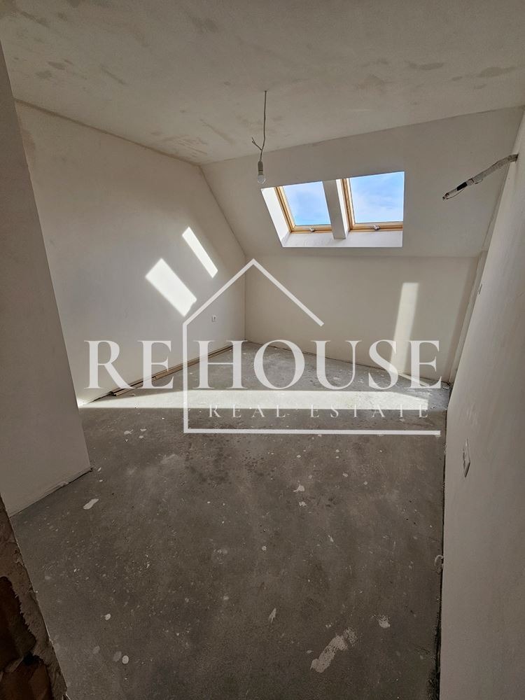 Продава 3-СТАЕН, гр. Варна, Базар Левски, снимка 13 - Апартаменти - 52537442