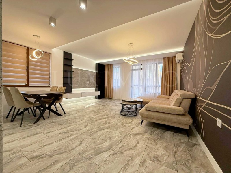 Продава 3-СТАЕН, гр. Пловдив, Остромила