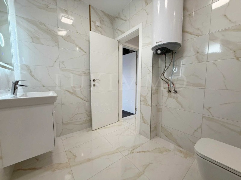 Продава 3-СТАЕН, гр. Пловдив, Остромила, снимка 12 - Апартаменти - 53149220