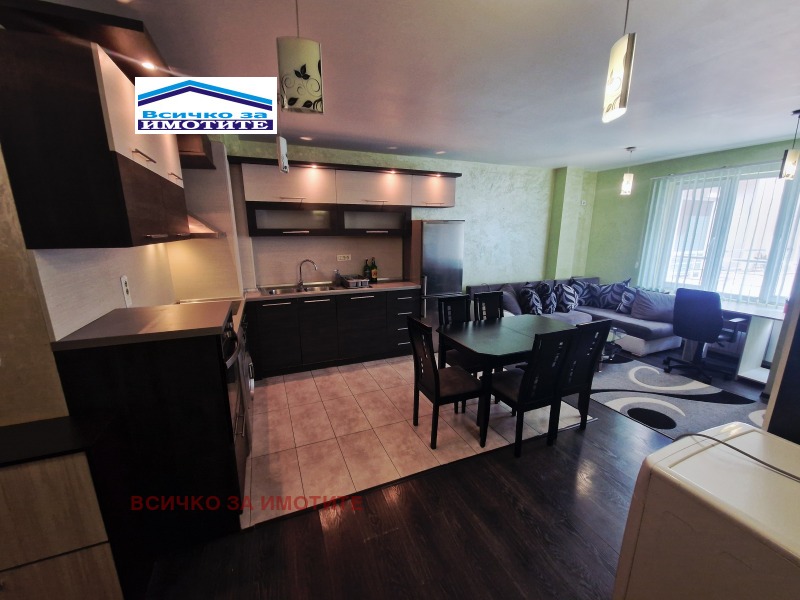 Продава 3-СТАЕН, гр. Русе, Център, снимка 2 - Апартаменти - 53493311