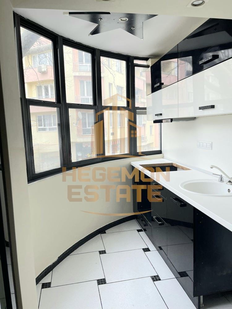 Продава 4-СТАЕН, гр. Варна, Спортна зала, снимка 3 - Апартаменти - 52461084