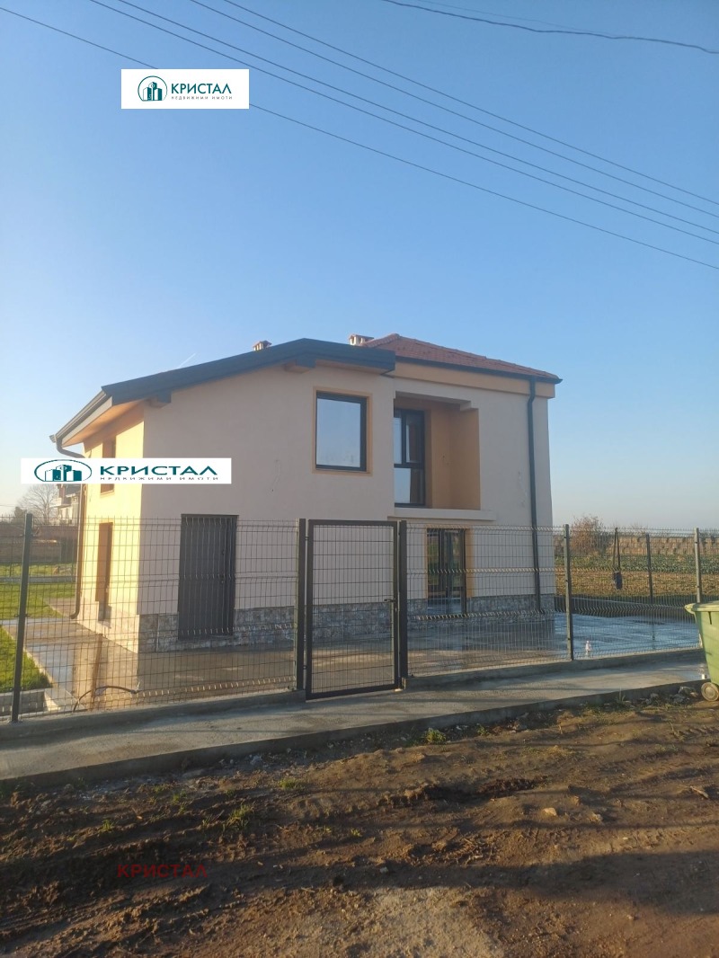 Продава КЪЩА, с. Манолско Конаре, област Пловдив