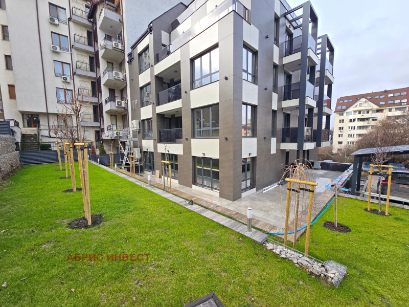 Продава 3-СТАЕН в град София, ж.гр.Южен парк - 112 кв.м / 447 960 € » 876 133.61 лв., АБРИС ИНВЕСТ