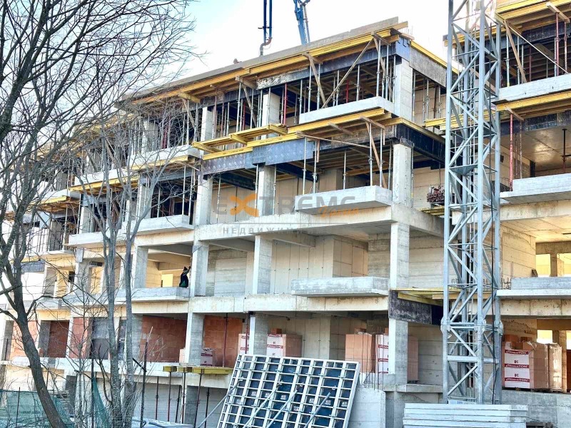 Продава МЕЗОНЕТ в град Варна, Изгрев - 218 кв.м / 283 000 € » 553 499.89 лв., ЕКСТРИЙМ ВАРНА