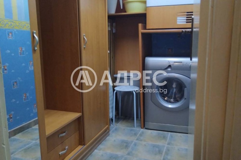 Na prodej  1 ložnice Sofia , Ljulin 3 , 65 m2 | 60922711 - obraz [13]