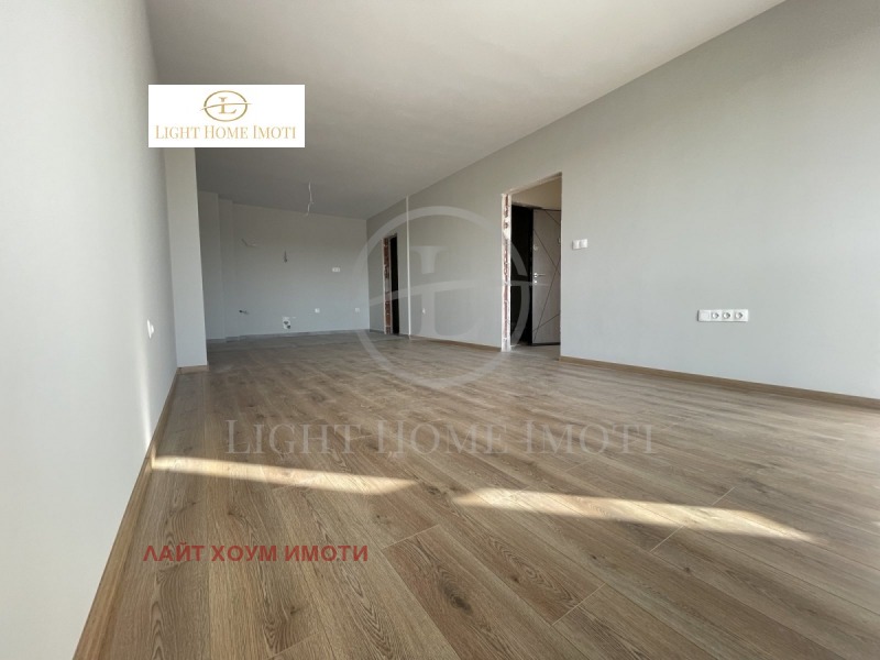 En venta  1 dormitorio Plovdiv , Jristo Smirnenski , 82 metros cuadrados | 97234216 - imagen [4]