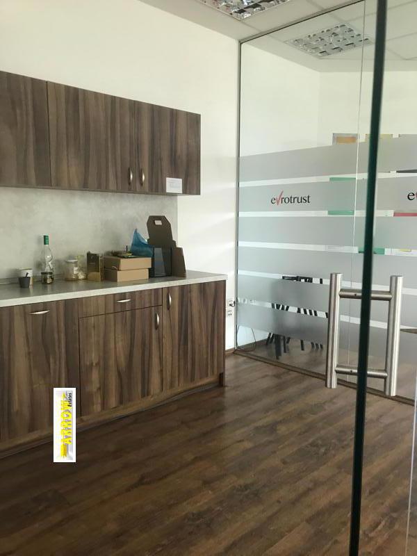 Продаја  Канцеларија Софија , Гео Милев , 920 м2 | 61134387 - слика [12]