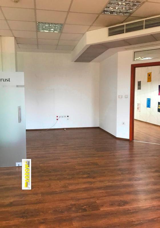 Продаја  Канцеларија Софија , Гео Милев , 920 м2 | 61134387 - слика [11]