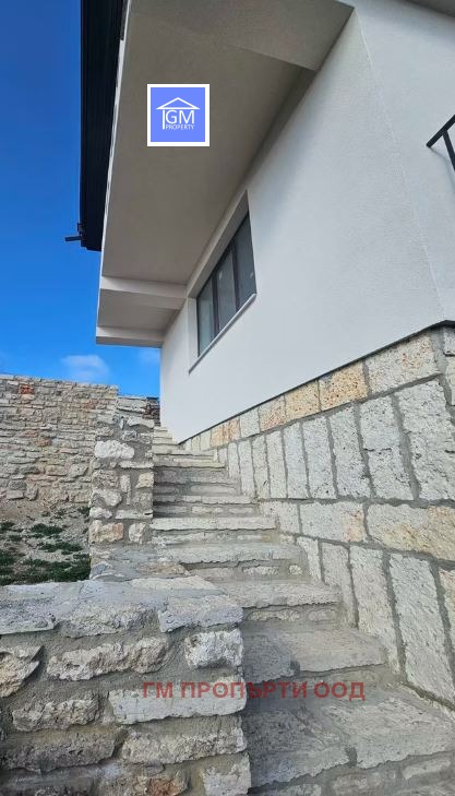 Продава КЪЩА, гр. Балчик, област Добрич, снимка 11 - Къщи - 50680264