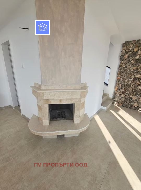 Продава КЪЩА, гр. Балчик, област Добрич, снимка 2 - Къщи - 50680264