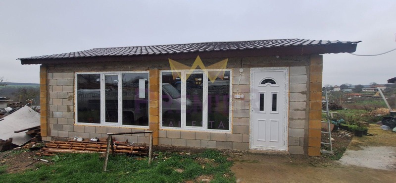 Продава КЪЩА, с. Любен Каравелово, област Варна, снимка 8 - Къщи - 52718058