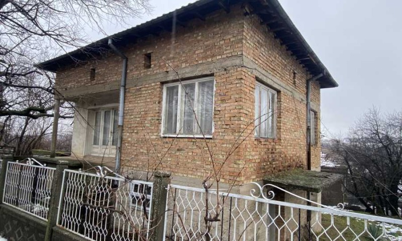 Продава КЪЩА, с. Винарово, област Видин, снимка 2 - Къщи - 53076196