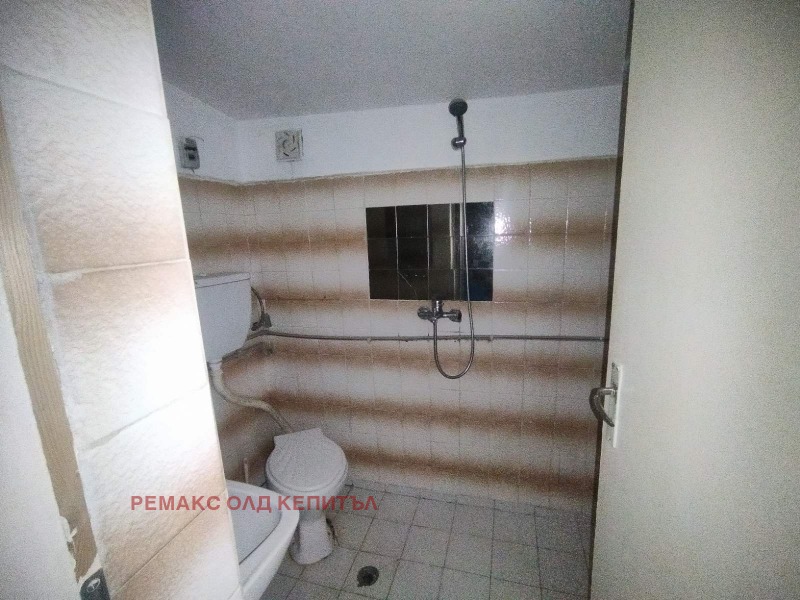 Продава КЪЩА, гр. Павликени, област Велико Търново, снимка 4 - Къщи - 53313969