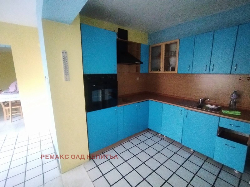 Продава КЪЩА, гр. Павликени, област Велико Търново, снимка 3 - Къщи - 53313969