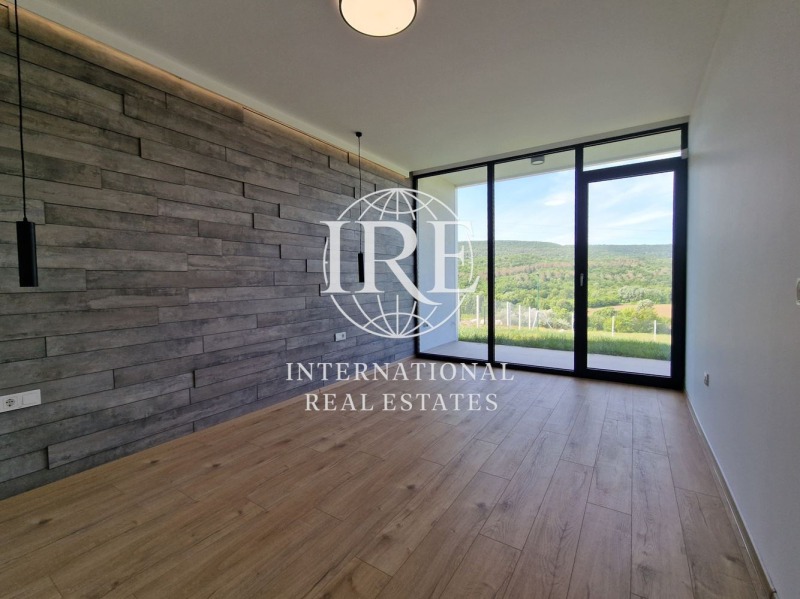 Продава КЪЩА, гр. Балчик, област Добрич, снимка 5 - Къщи - 53451126