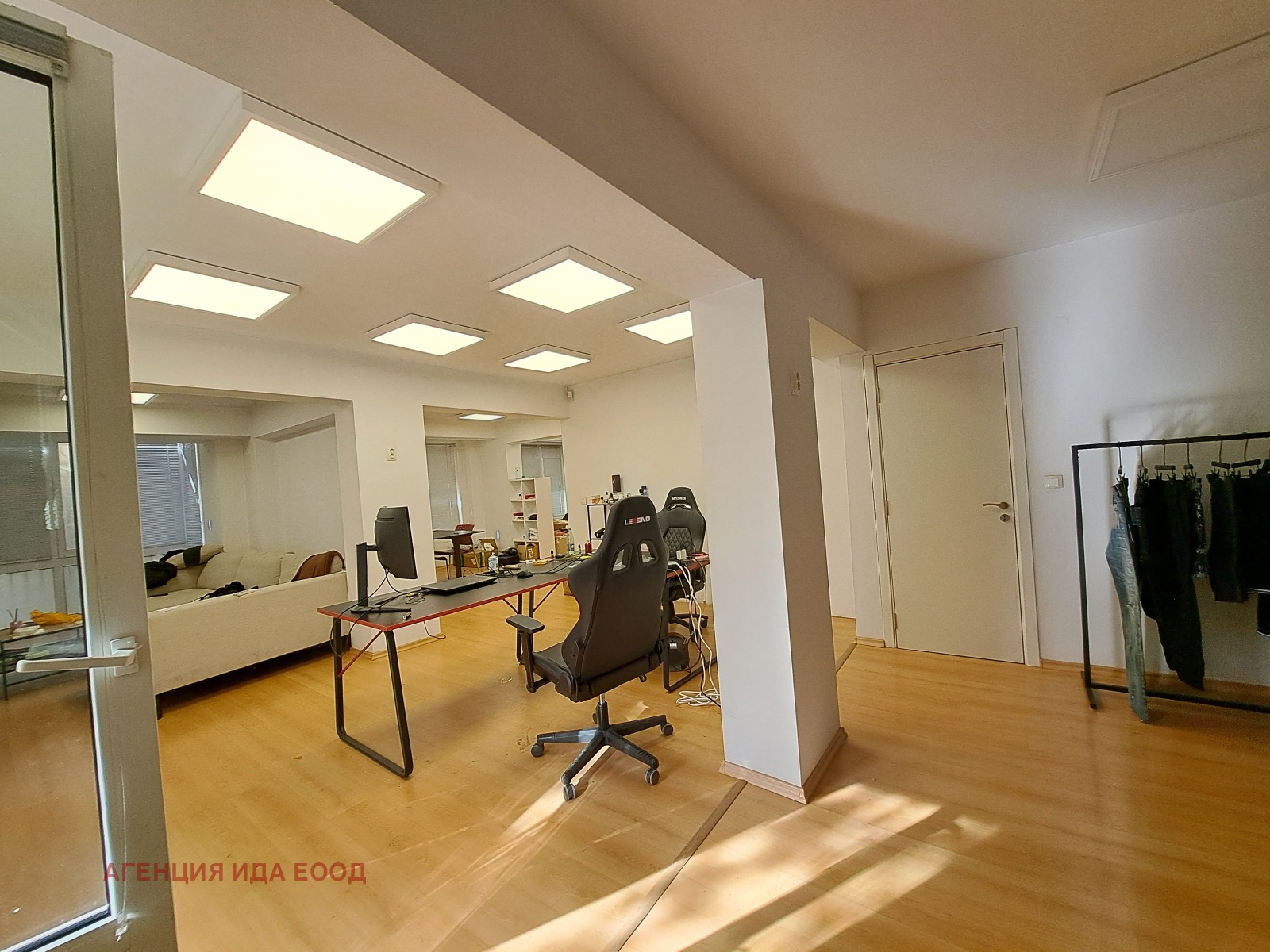 Продава ОФИС, гр. София, Медицинска академия, снимка 2 - Офиси - 52819466