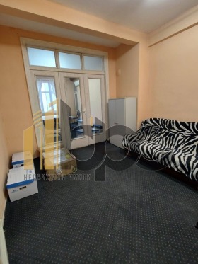1 chambre Tsentar, Sofia