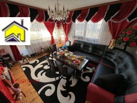 Продажба на етажи от къща в област Пазарджик — страница 2 - изображение 11 