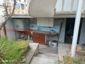 σπίτι Κρυτσα, περιοχή Σόφια 2