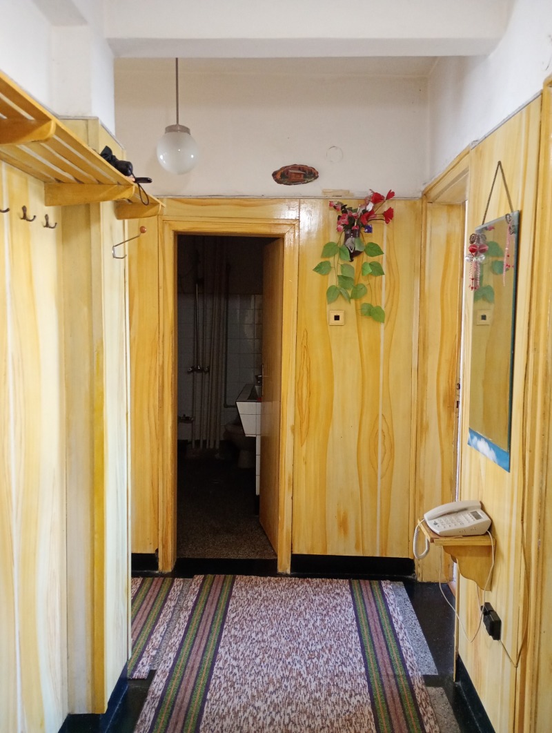 Продается  2 спальни Плевен , Идеален център , 96 кв.м | 23768747 - изображение [15]