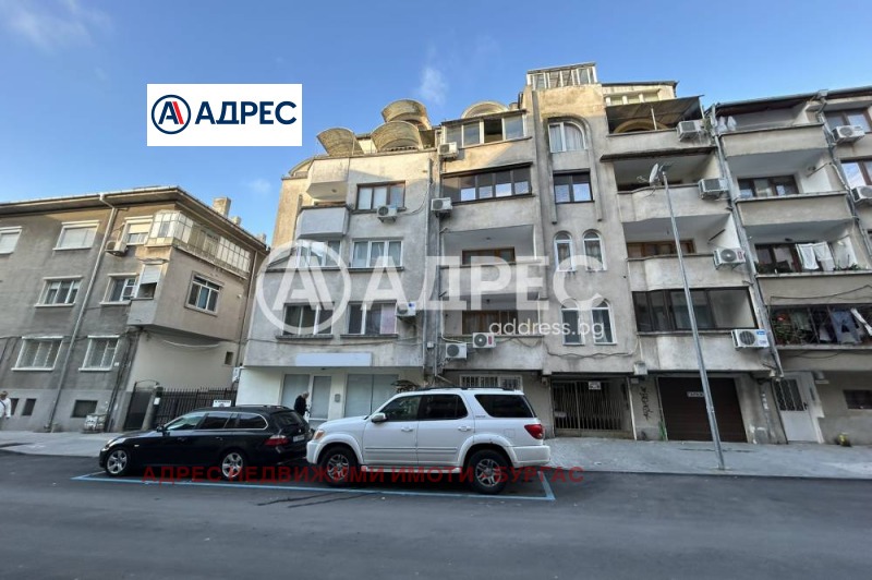 Продава МНОГОСТАЕН, гр. Бургас, Възраждане, снимка 3 - Апартаменти - 53241731