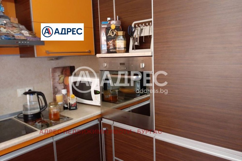 Продава МНОГОСТАЕН, гр. Бургас, Възраждане, снимка 8 - Апартаменти - 53241731