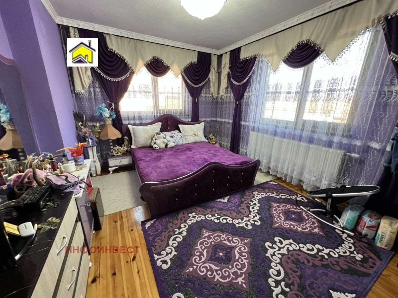 Продава  Етаж от къща област Пазарджик , гр. Велинград , 120 кв.м | 26100640 - изображение [12]