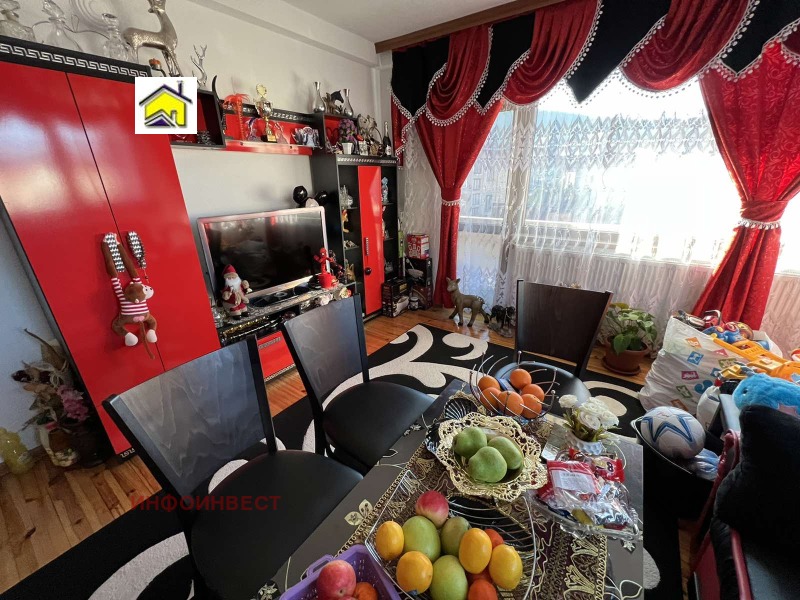 Продава  Етаж от къща област Пазарджик , гр. Велинград , 120 кв.м | 26100640 - изображение [2]