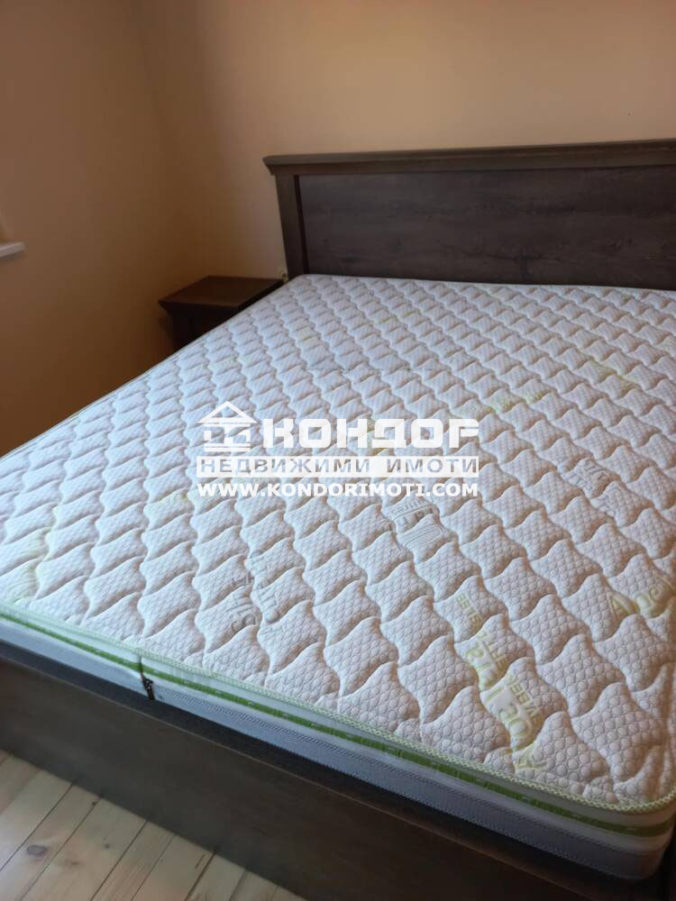 Продава ЕТАЖ ОТ КЪЩА, гр. Пловдив, Център, снимка 5 - Етаж от къща - 53087023