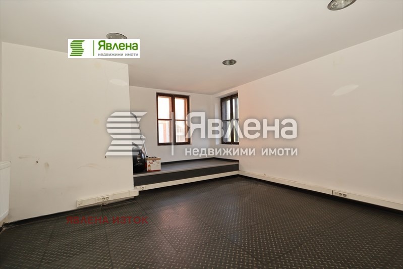 Продава КЪЩА, гр. София, Докторски паметник, снимка 6 - Къщи - 49339673