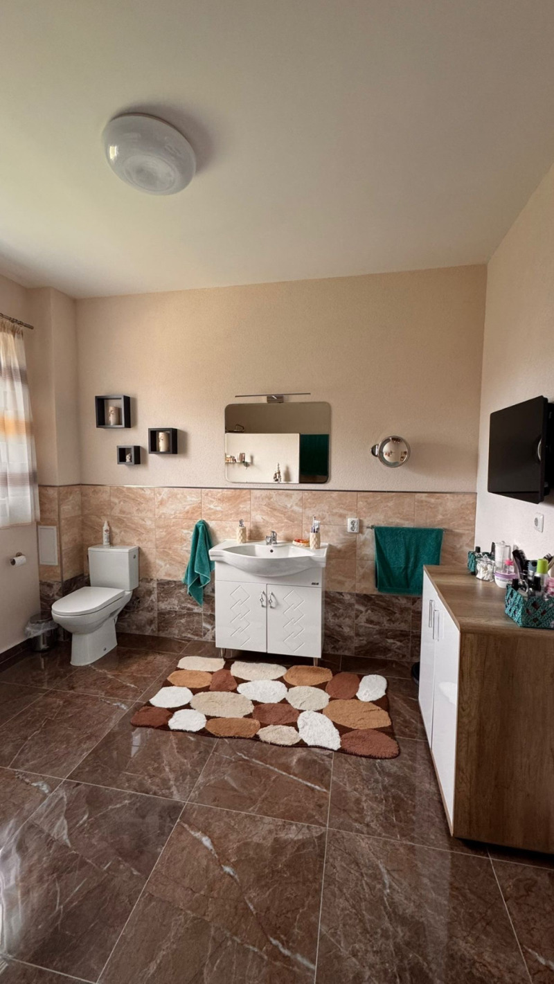 Till salu  Hus region Varna , Priselci , 197 kvm | 24028457 - bild [9]
