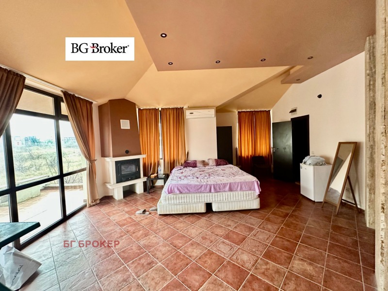 Продава КЪЩА, с. Кошарица, област Бургас, снимка 9 - Къщи - 53242752