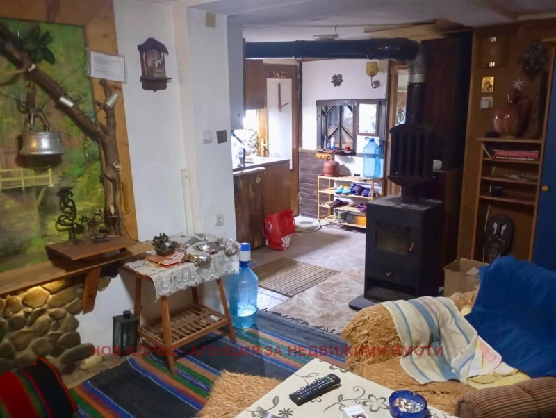 Продава ВИЛА, гр. Търговище, Вилна зона, снимка 9 - Вили - 52601739