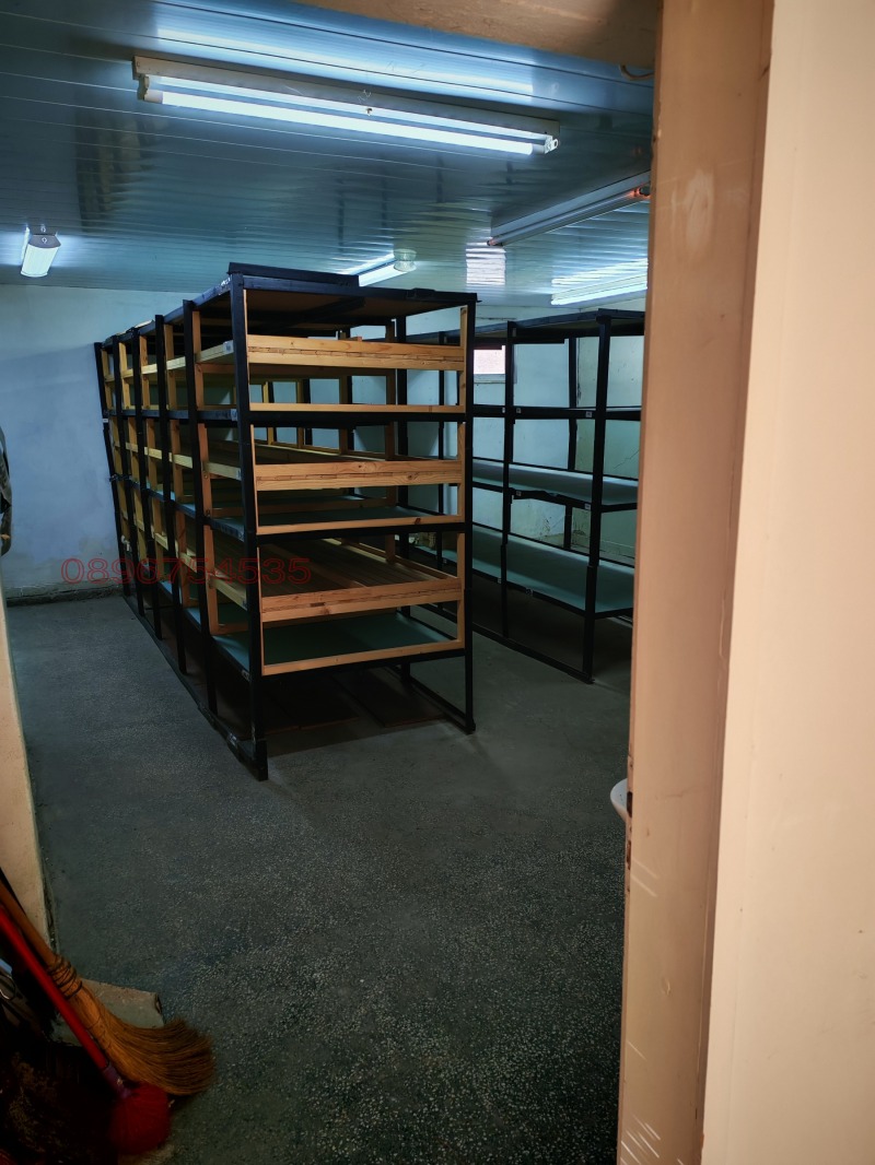 Продава МАГАЗИН, гр. Търговище, Промишлена зона, снимка 8 - Магазини - 52779070