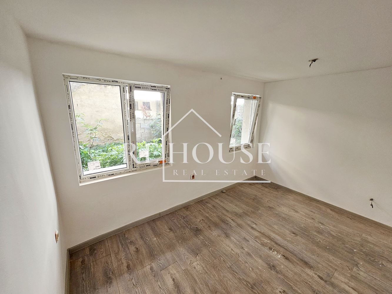 Продава 2-СТАЕН, гр. Варна, Колхозен пазар, снимка 6 - Апартаменти - 55476755