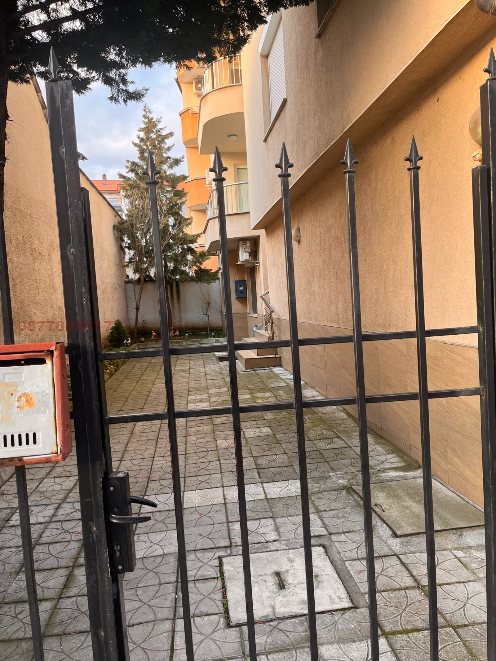 Продава 3-СТАЕН, гр. Пазарджик, Център, снимка 2 - Апартаменти - 54650248
