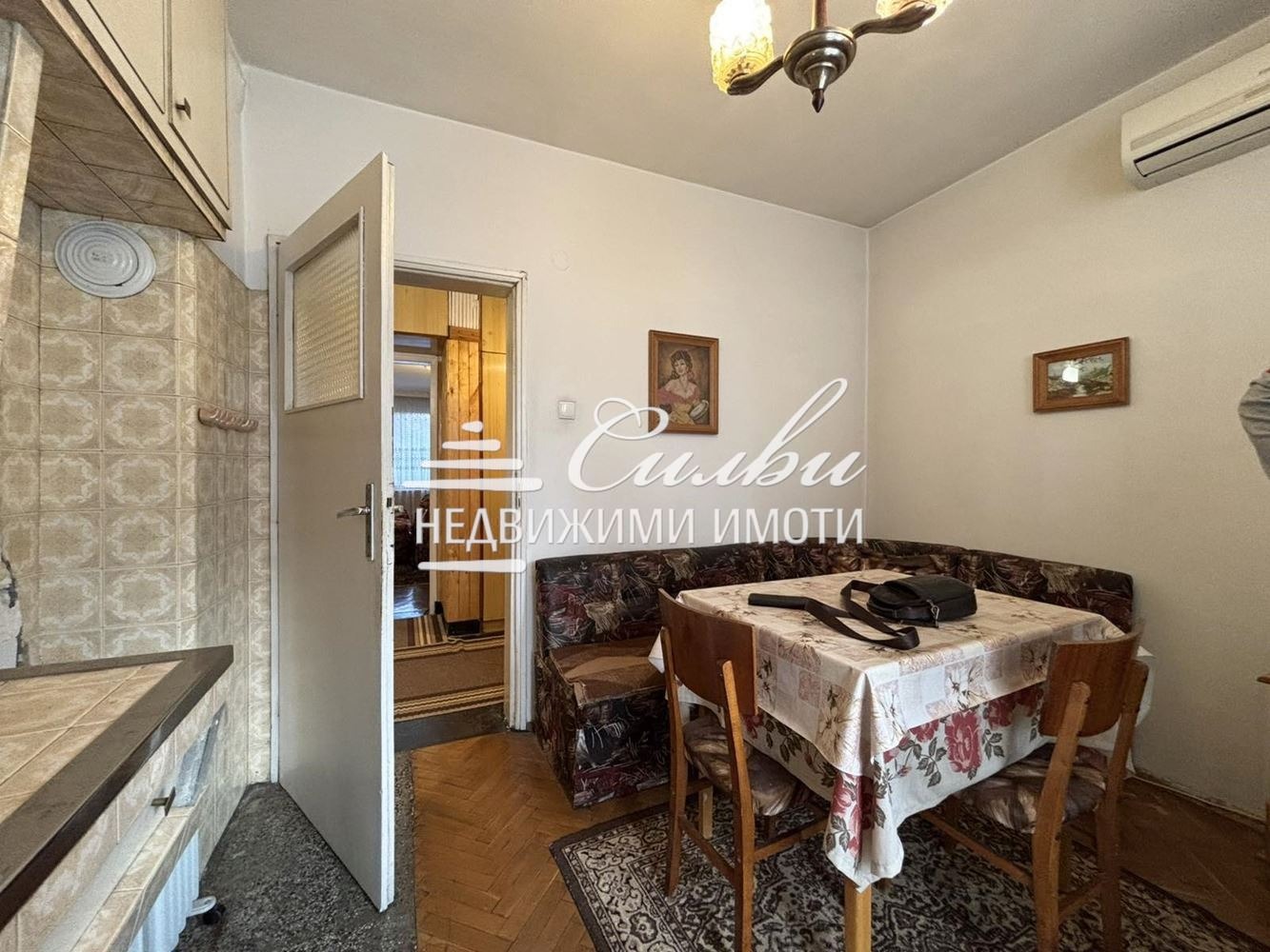 Продава 4-СТАЕН, гр. Шумен, Болницата, снимка 5 - Апартаменти - 54206050