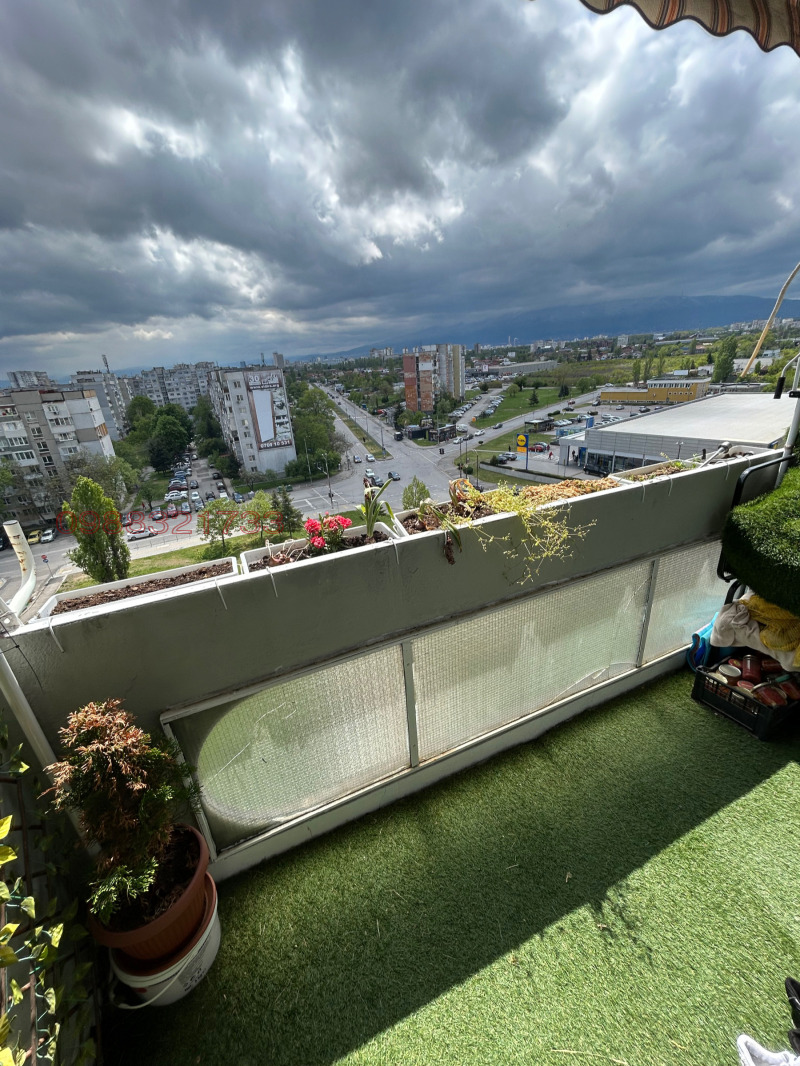 Продава 2-СТАЕН в град София, Връбница 1 - 46 кв.м / 120 000 € » 234 699.60 лв.