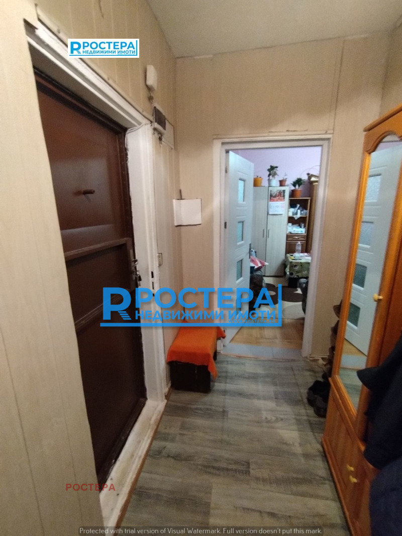 Продава 2-СТАЕН, гр. Търговище, Запад 3, снимка 8 - Апартаменти - 52409427