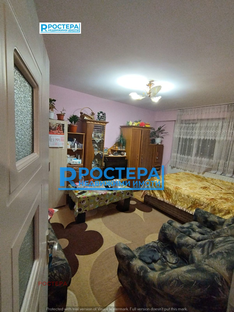 Продава 2-СТАЕН, гр. Търговище, Запад 3, снимка 2 - Апартаменти - 52409427