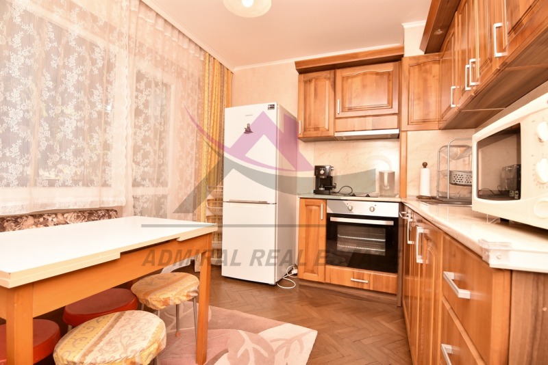 Продава  4-стаен град Варна , ХЕИ , 84 кв.м | 26757708